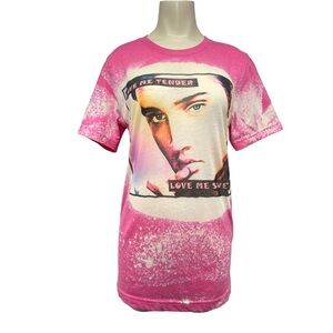 Elvis Graphic tee “LOVE ME TENDER LOVE ME SWEET” T-shirt Small